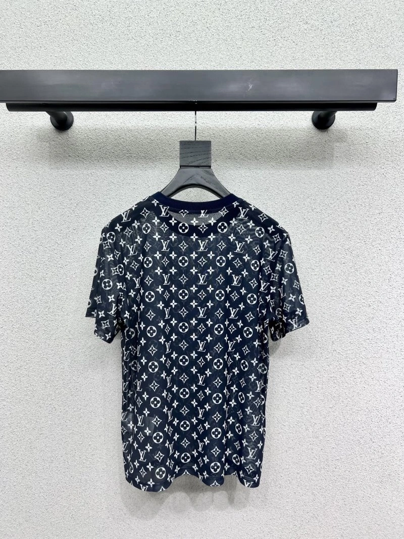 Compact Louis Vuitton T-Shirts 131624