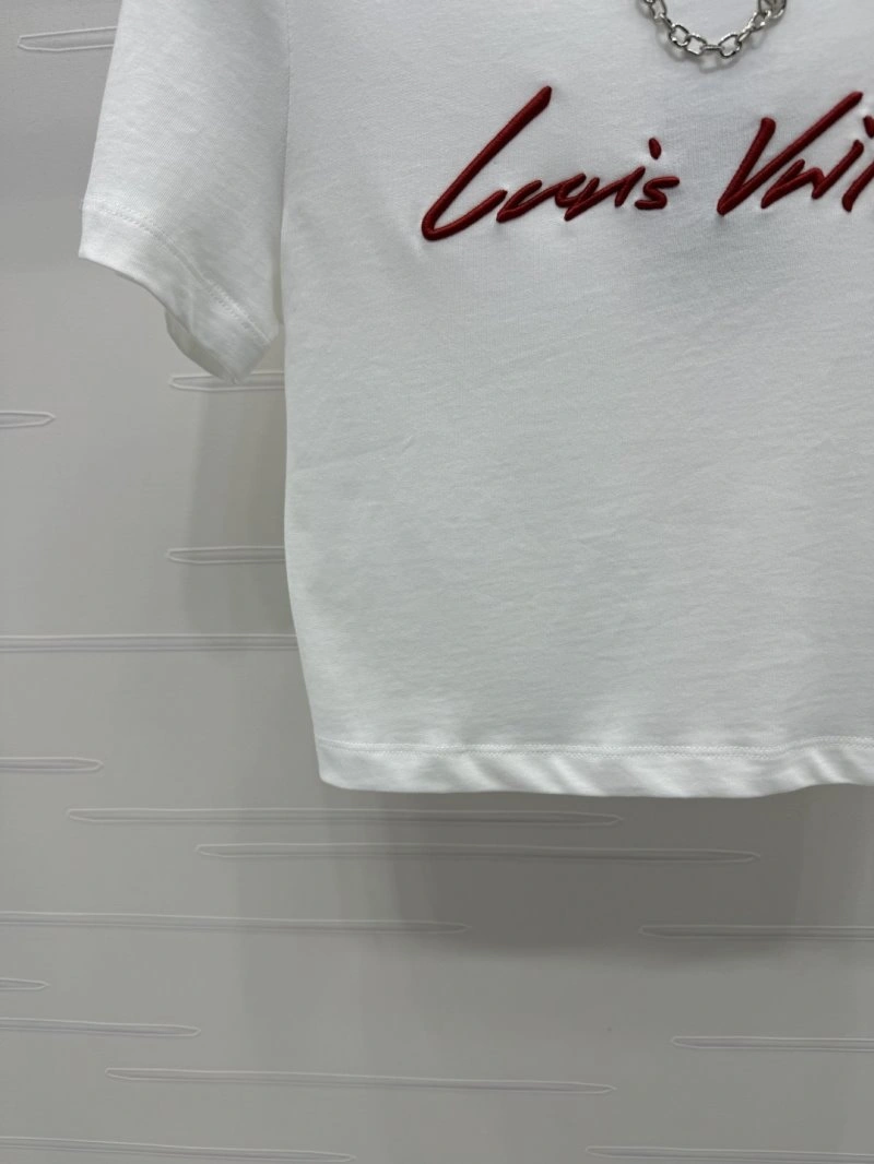 Louis Vuitton T-Shirts Neat 131619