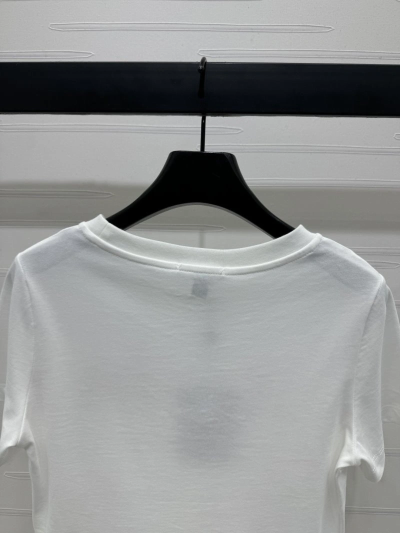 Louis Vuitton T-Shirts Neat 131619