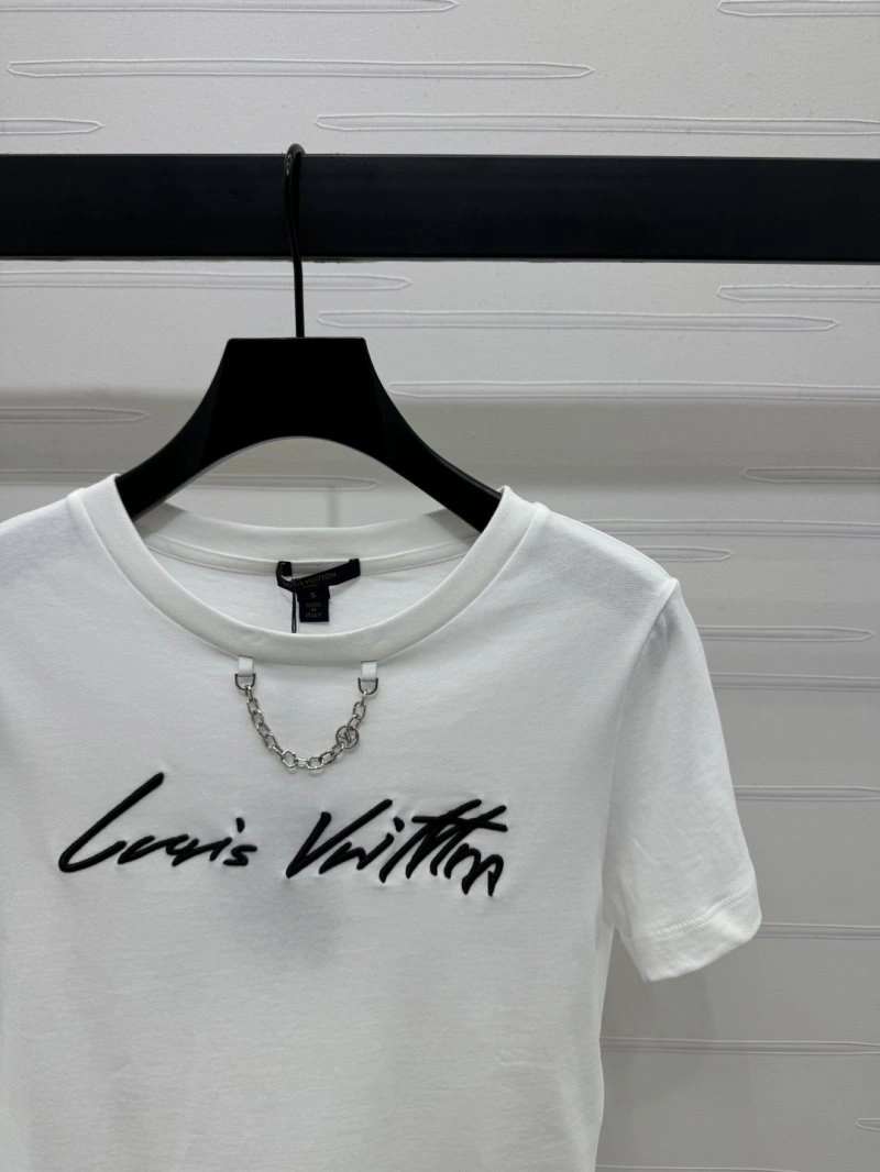 Louis Vuitton T-Shirts Versatile 131615