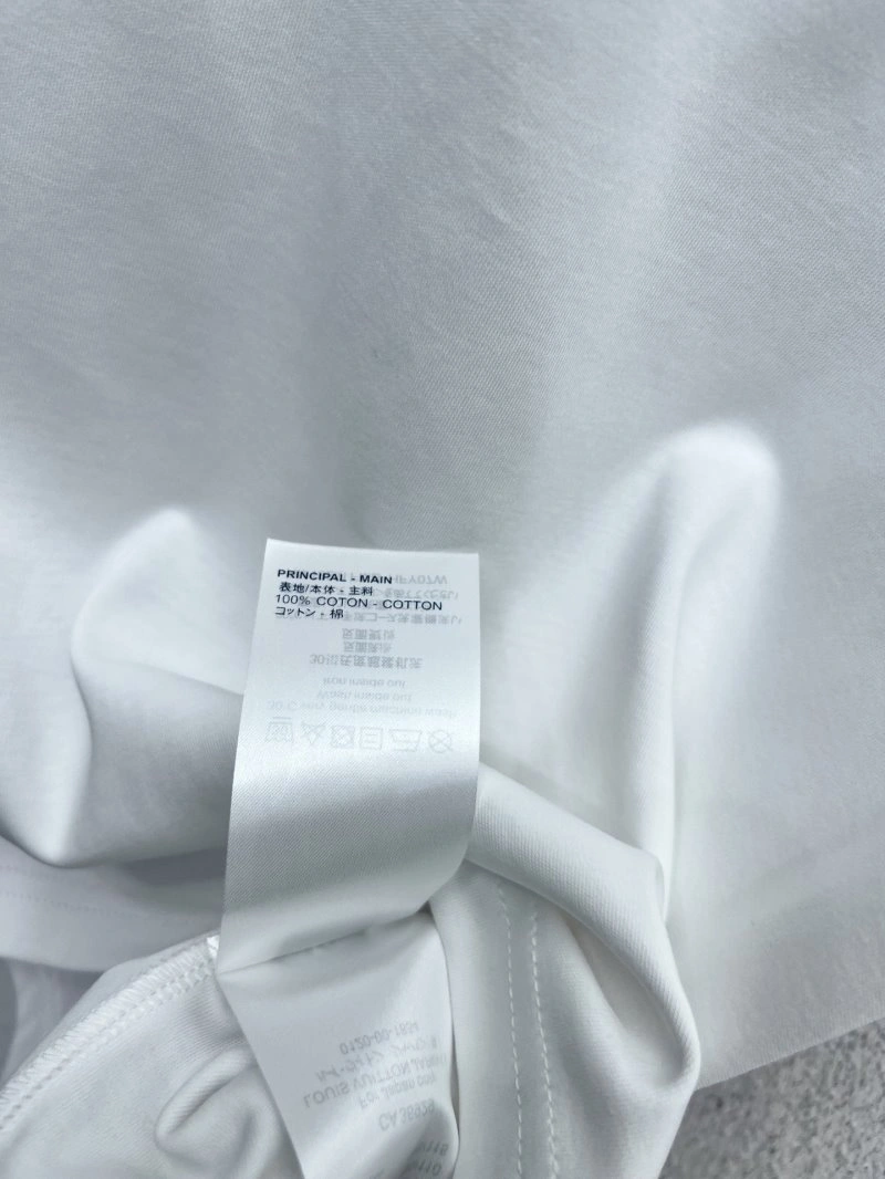 Durable Louis Vuitton T-Shirts 131630
