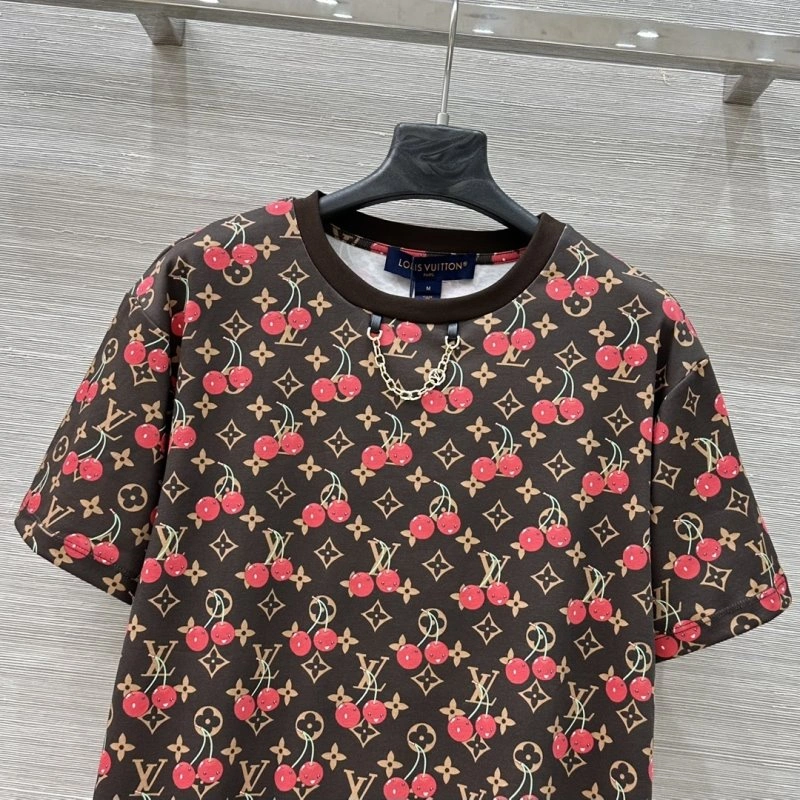 Louis Vuitton T-Shirts Flexible 131583