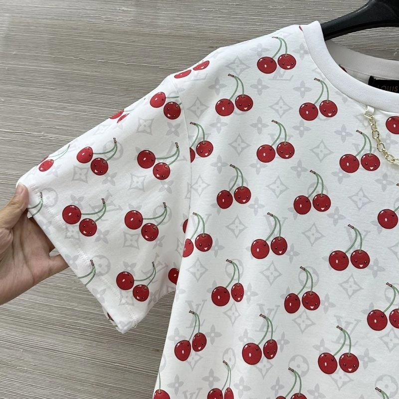 Louis Vuitton T-Shirts NewStyle 131574