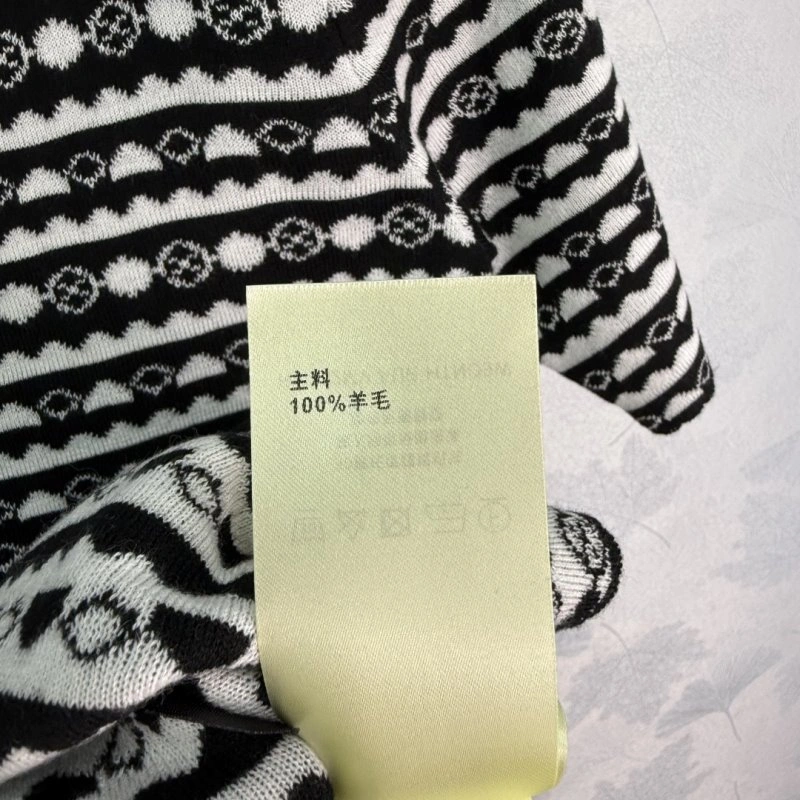 FashionForward Louis Vuitton T-Shirts 131601
