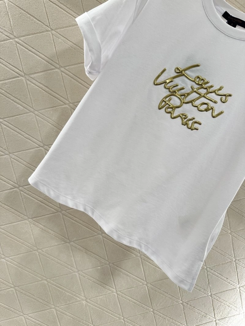 Louis Vuitton T-Shirts UrbanChic 131577