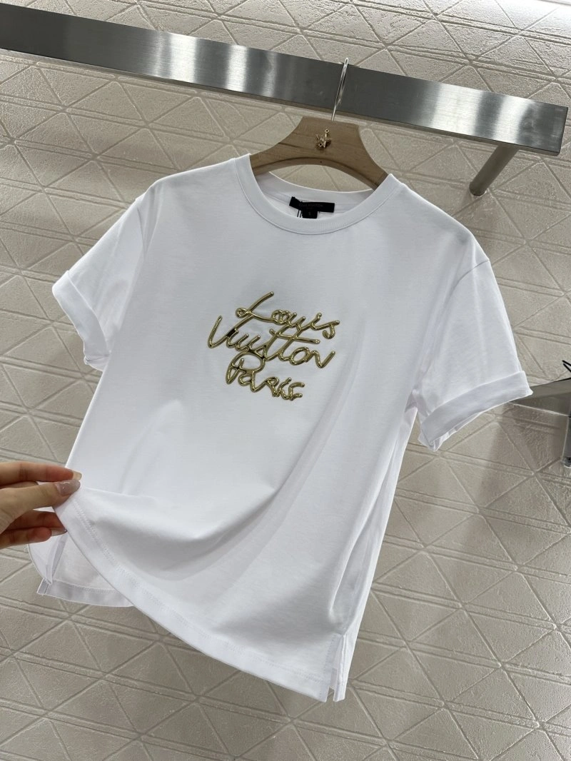 Louis Vuitton T-Shirts UrbanChic 131577