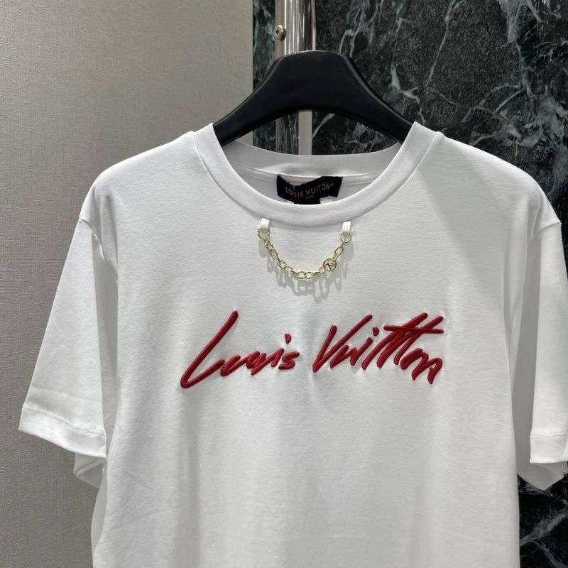 Louis Vuitton T-Shirts Breathable 131581