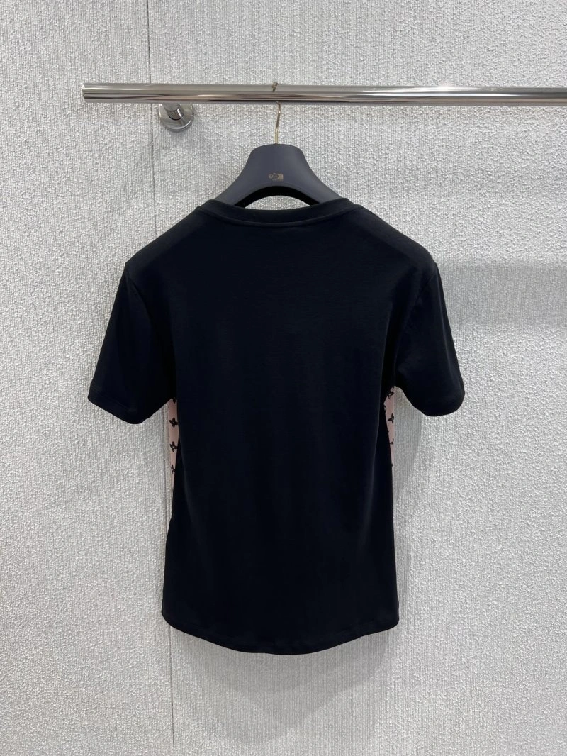 UrbanChic Louis Vuitton T-Shirts 131576