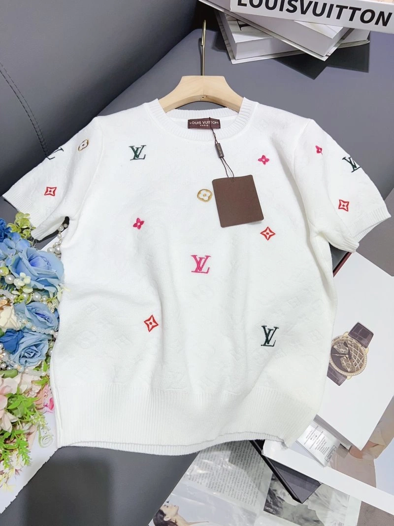 Breathable Louis Vuitton T-Shirts 131598