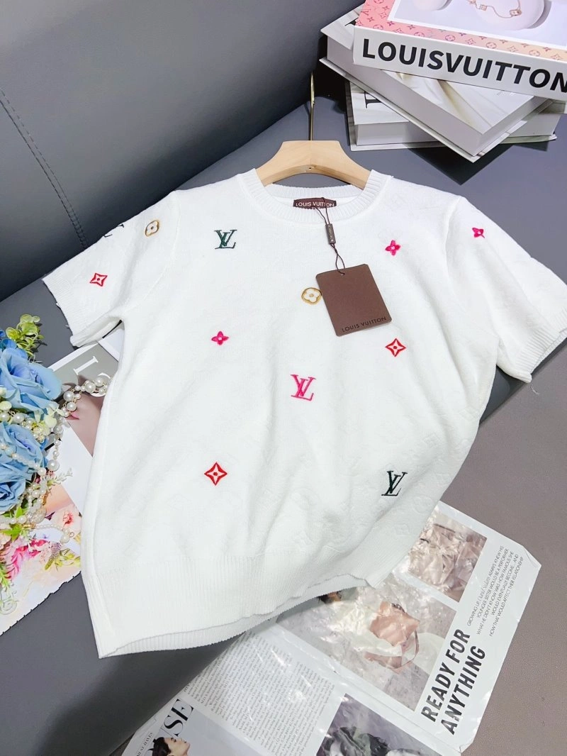Breathable Louis Vuitton T-Shirts 131598