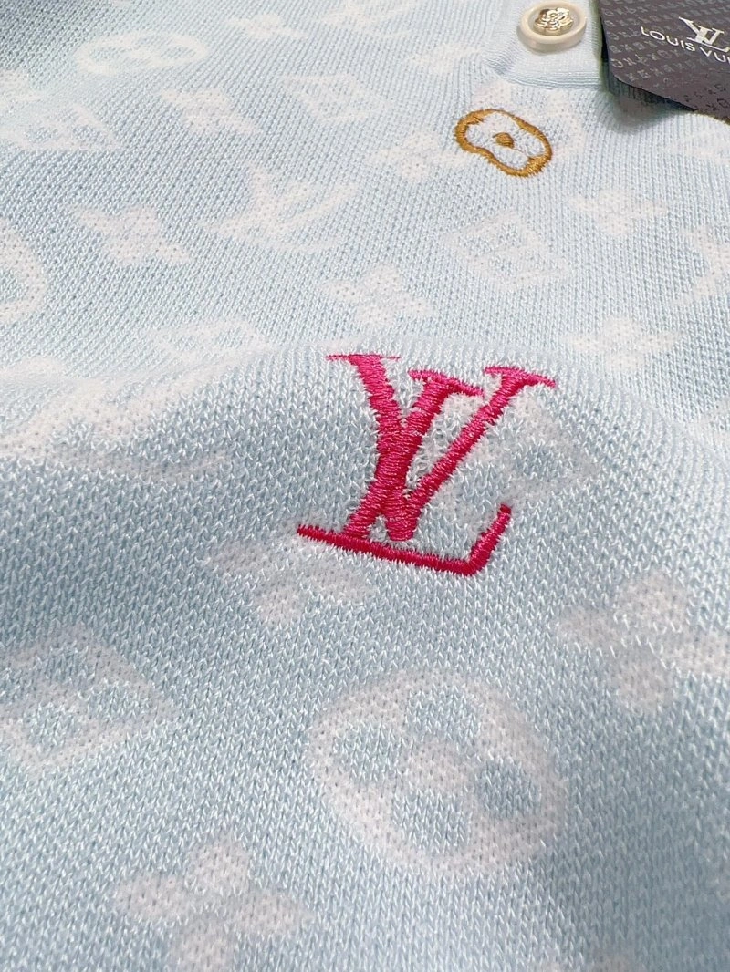 Louis Vuitton T-Shirts Neat 131596