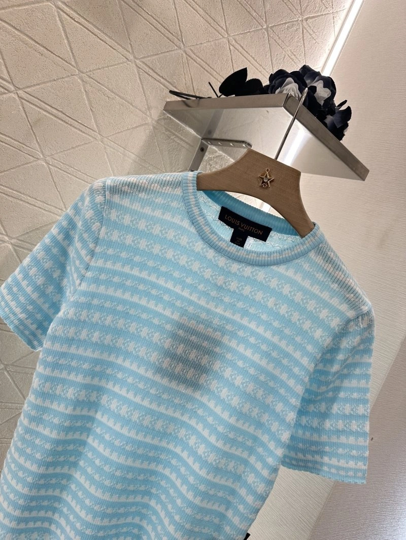Packable Louis Vuitton T-Shirts 131592