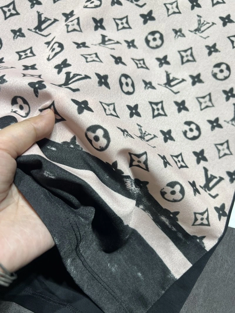 Louis Vuitton T-Shirts BestValue 131587