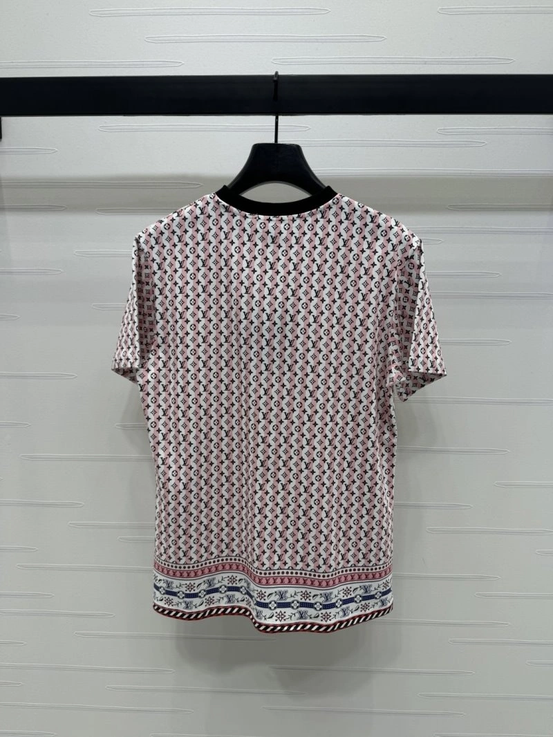 Compact Louis Vuitton T-Shirts 131572