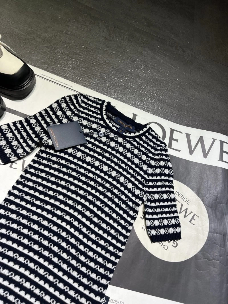 Louis Vuitton T-Shirts Popular 131585