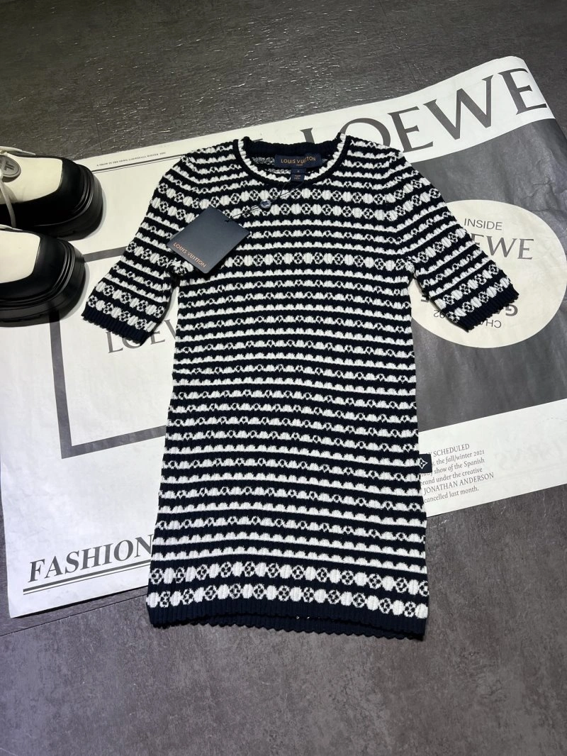 Louis Vuitton T-Shirts Popular 131585