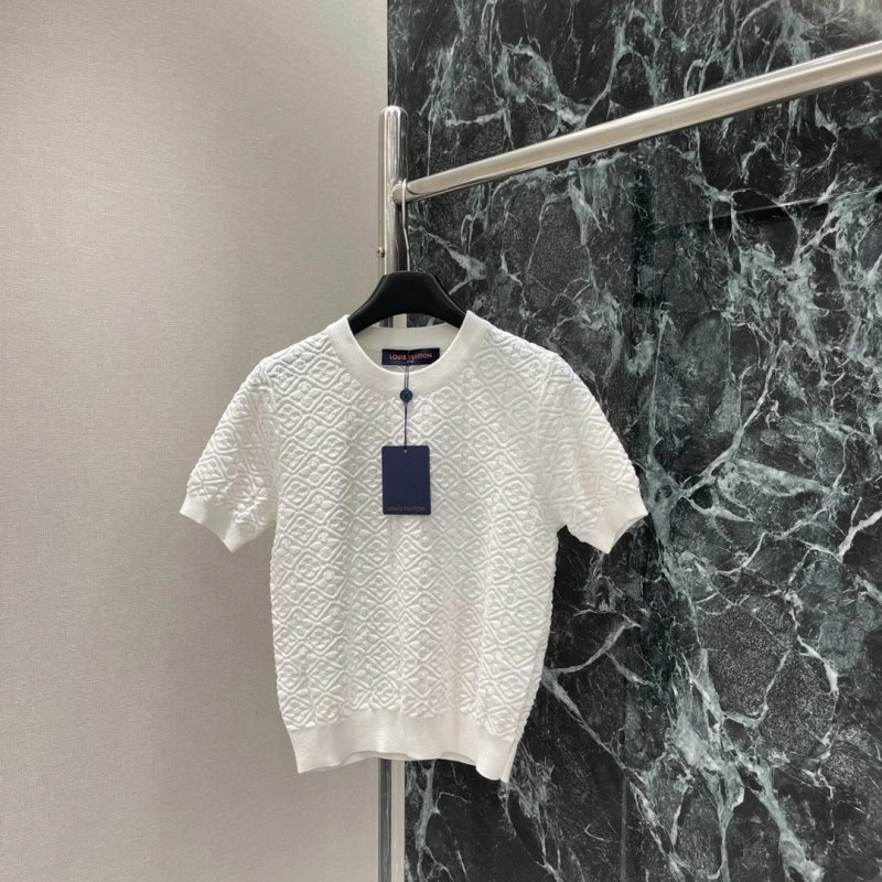 ComfortFit Louis Vuitton T-Shirts 131565