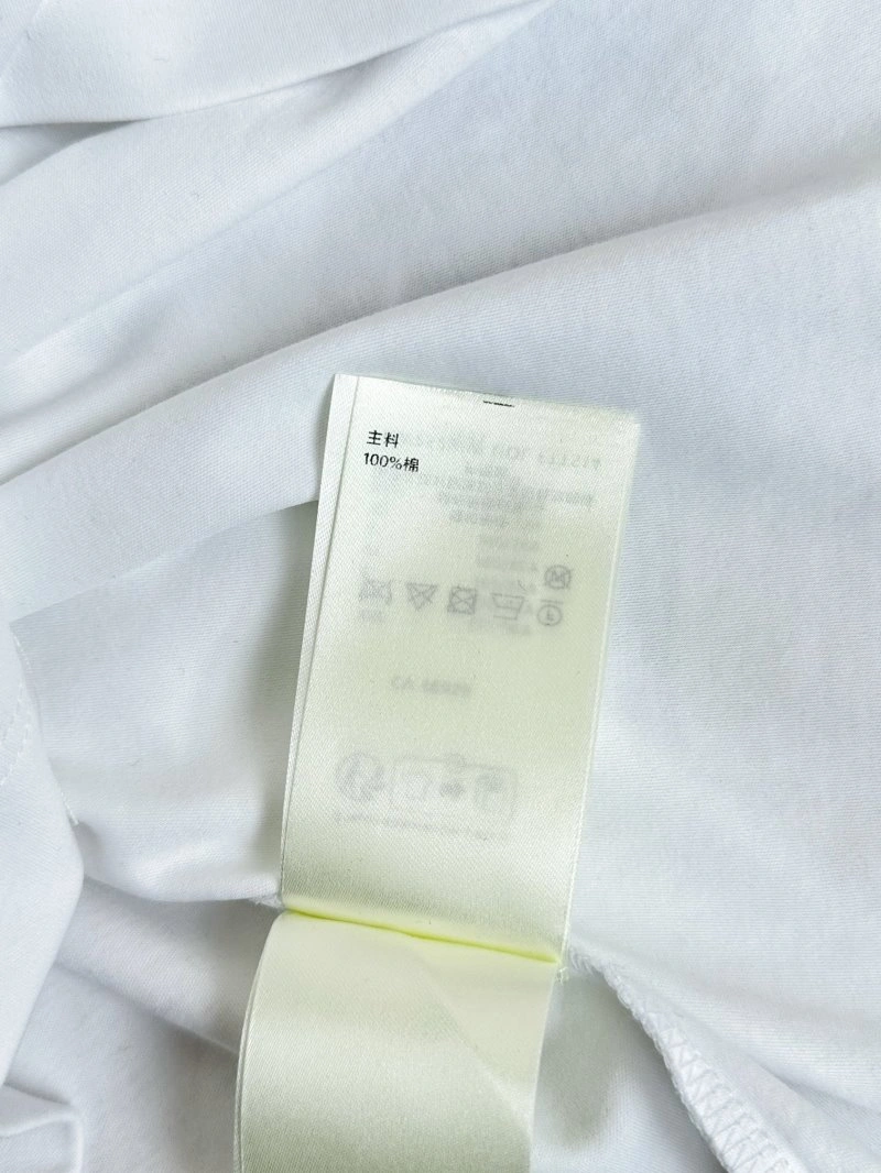 Louis Vuitton T-Shirts Flexible 131563