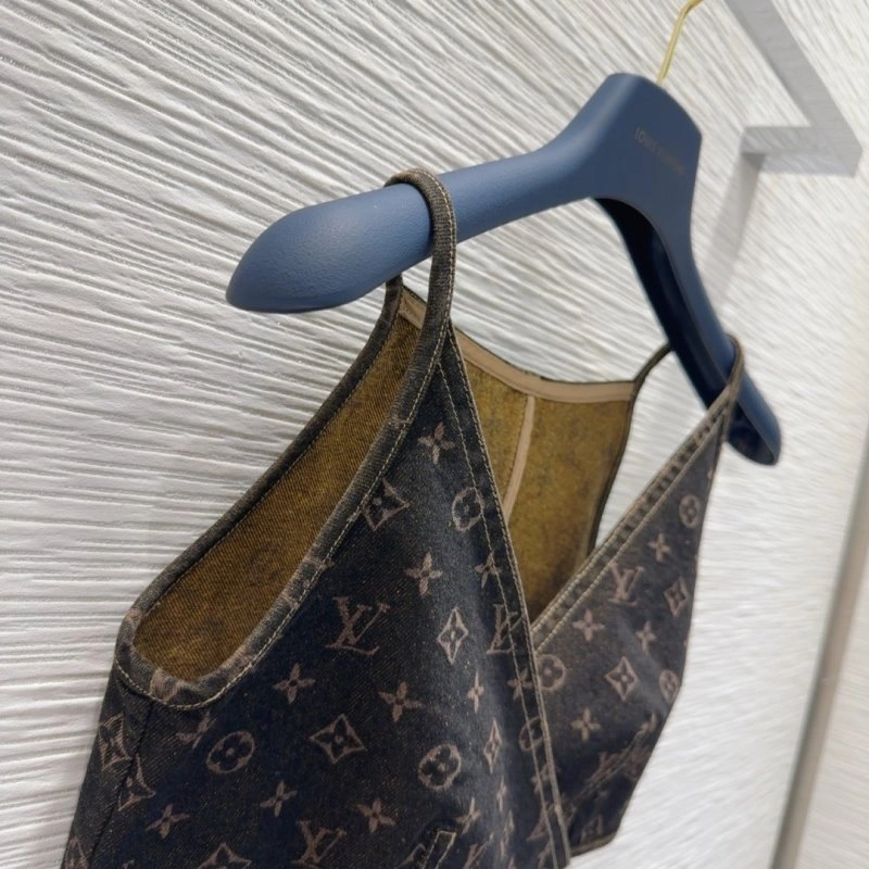 WrinkleFree Louis Vuitton T-Shirts 131560
