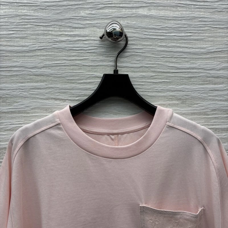 Louis Vuitton T-Shirts Seasonal 131558