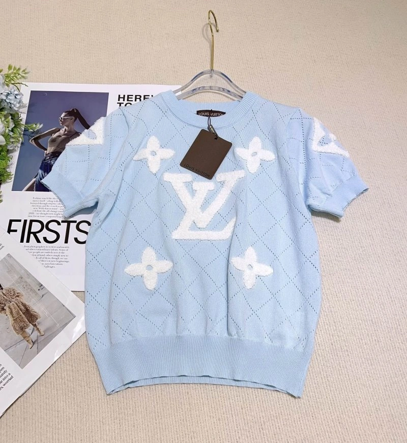 Seasonal Louis Vuitton T-Shirts 131534