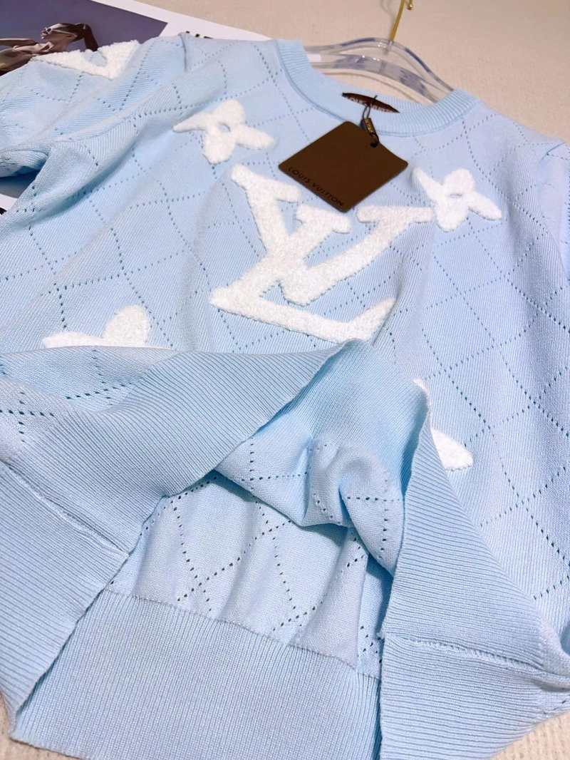 Seasonal Louis Vuitton T-Shirts 131534