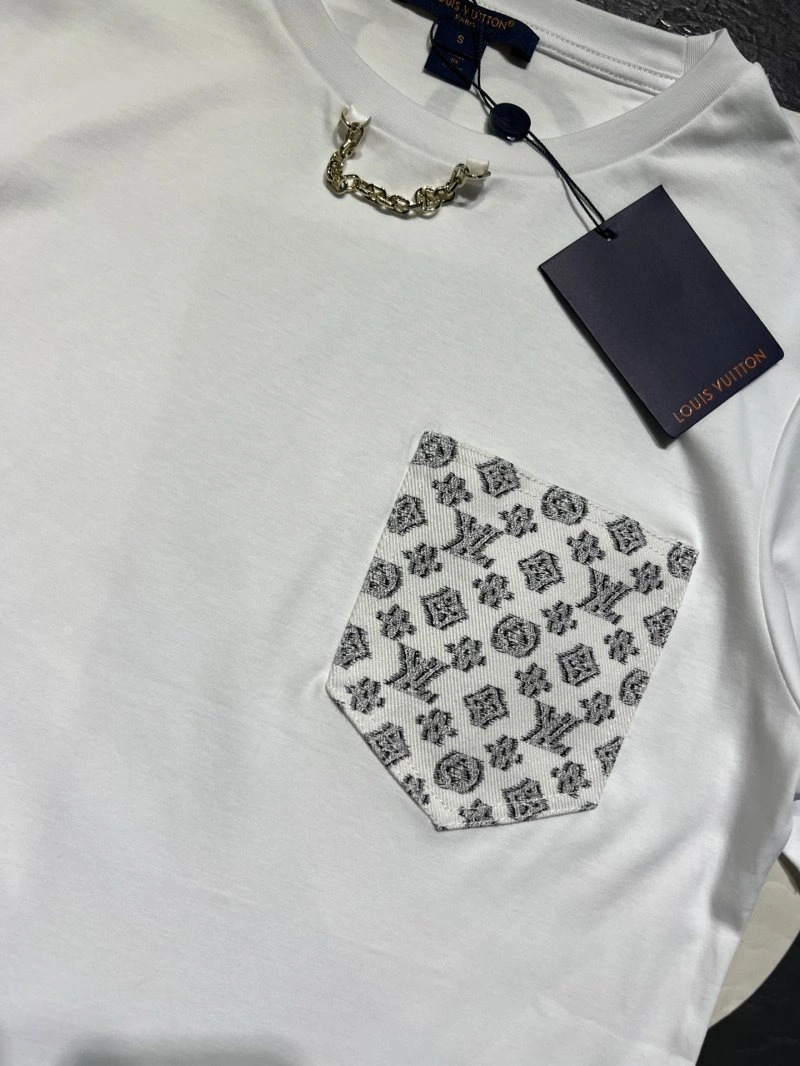 Louis Vuitton T-Shirts Stretchable 131545