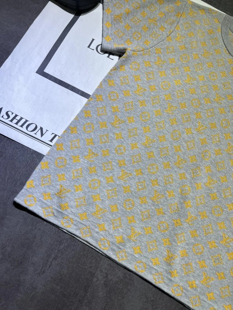 Louis Vuitton T-Shirts Timeless 131544