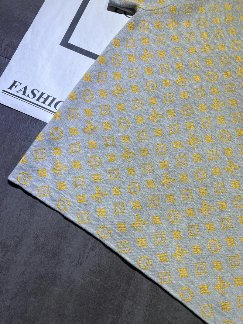 Louis Vuitton T-Shirts Timeless 131544