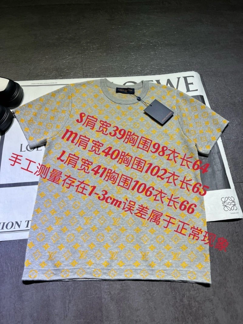 Louis Vuitton T-Shirts Timeless 131544