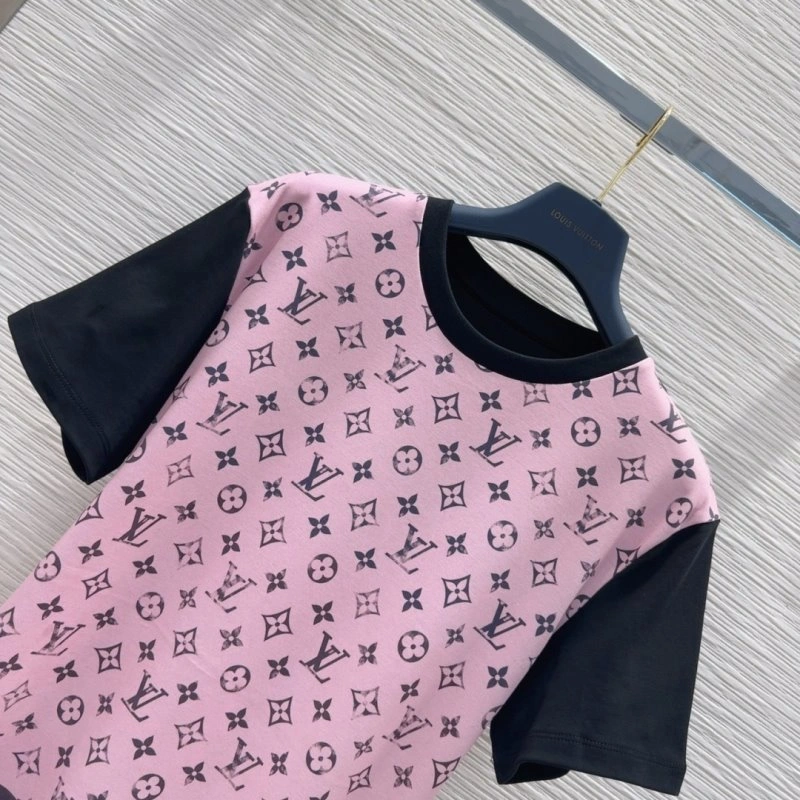 Louis Vuitton T-Shirts Sustainable 131541