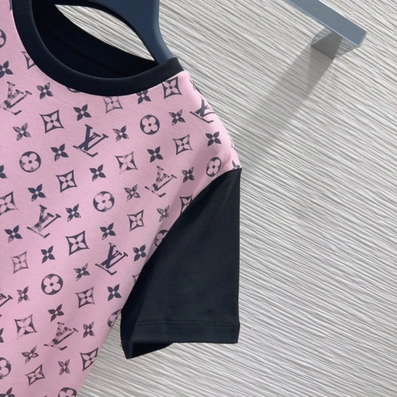 Louis Vuitton T-Shirts Sustainable 131541