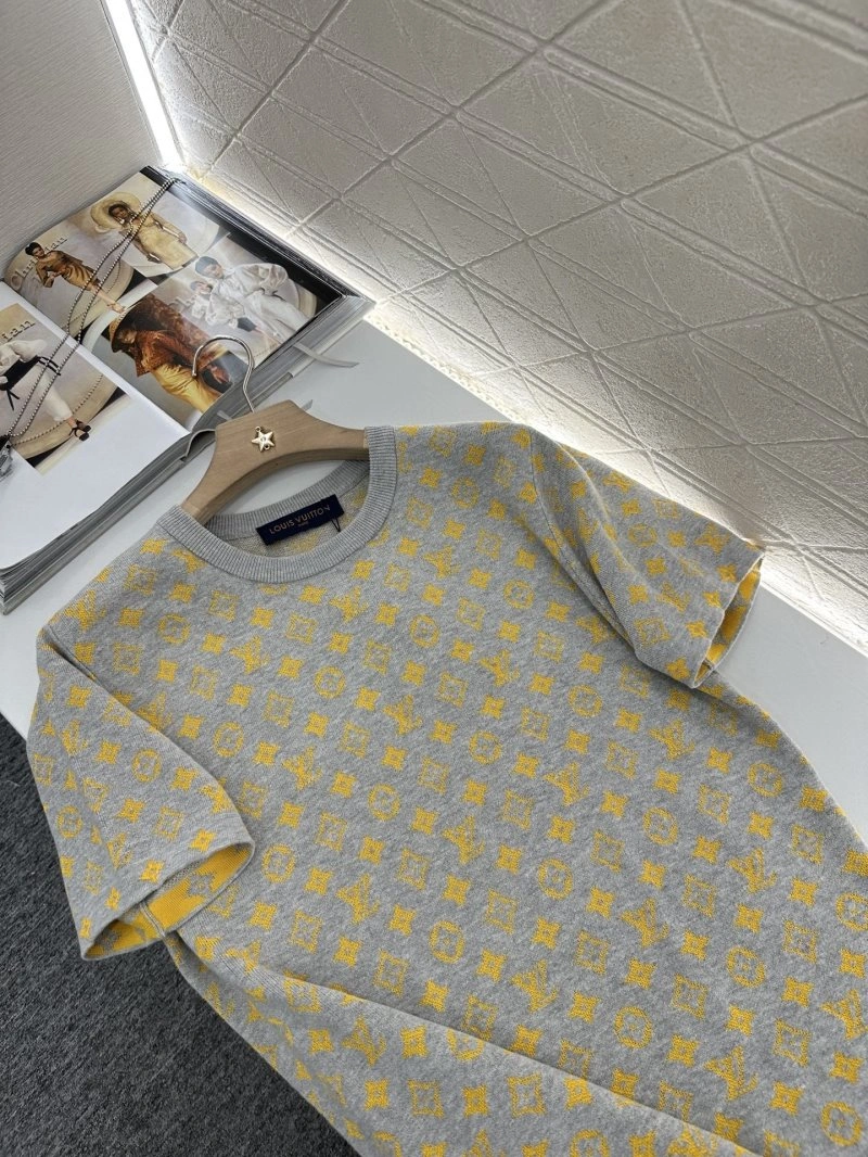 Casual Louis Vuitton T-Shirts 131547
