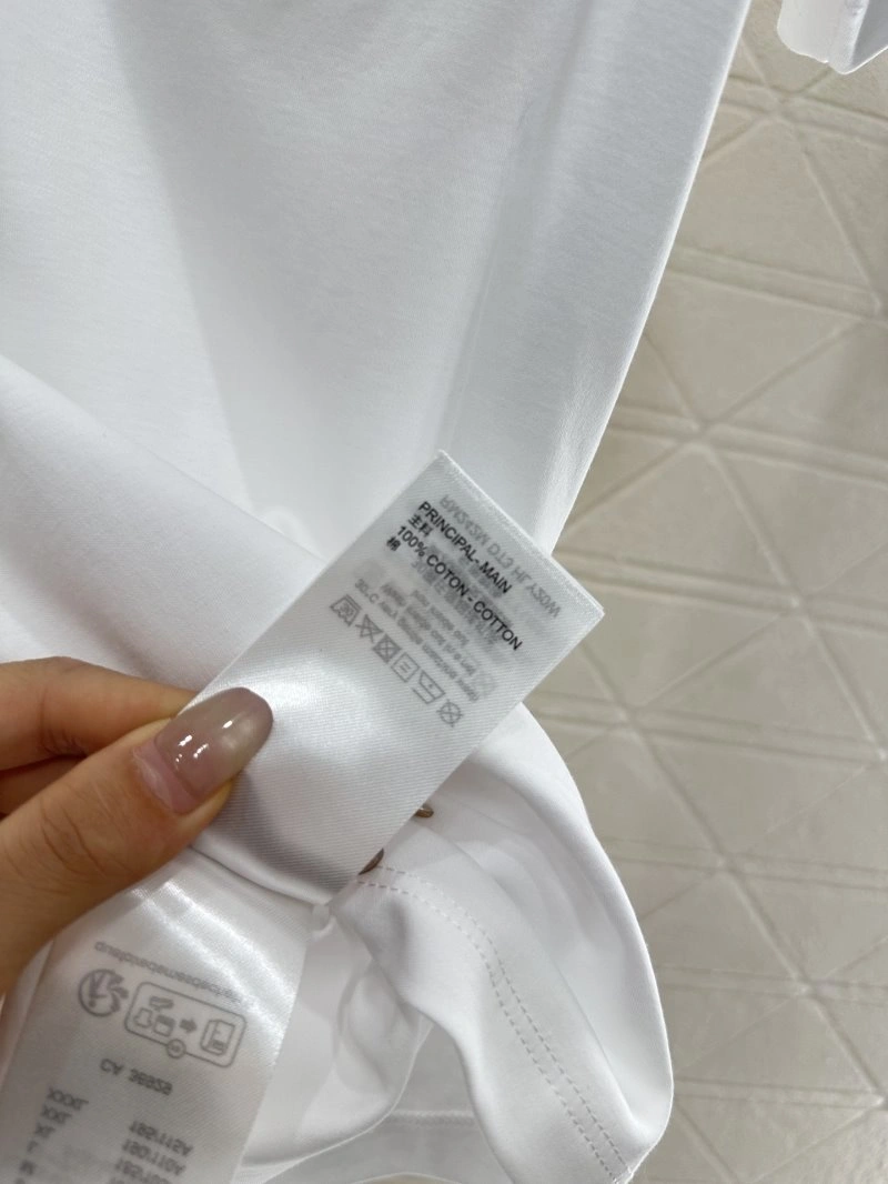 QuickDry Louis Vuitton T-Shirts 131552