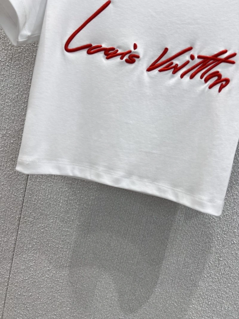 Louis Vuitton T-Shirts Soft 131530