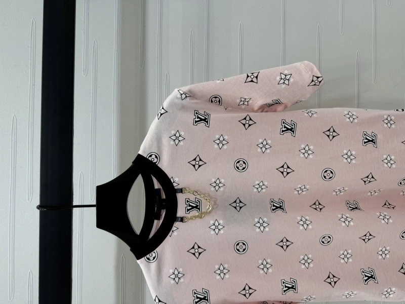 Louis Vuitton T-Shirts Reliable 131540