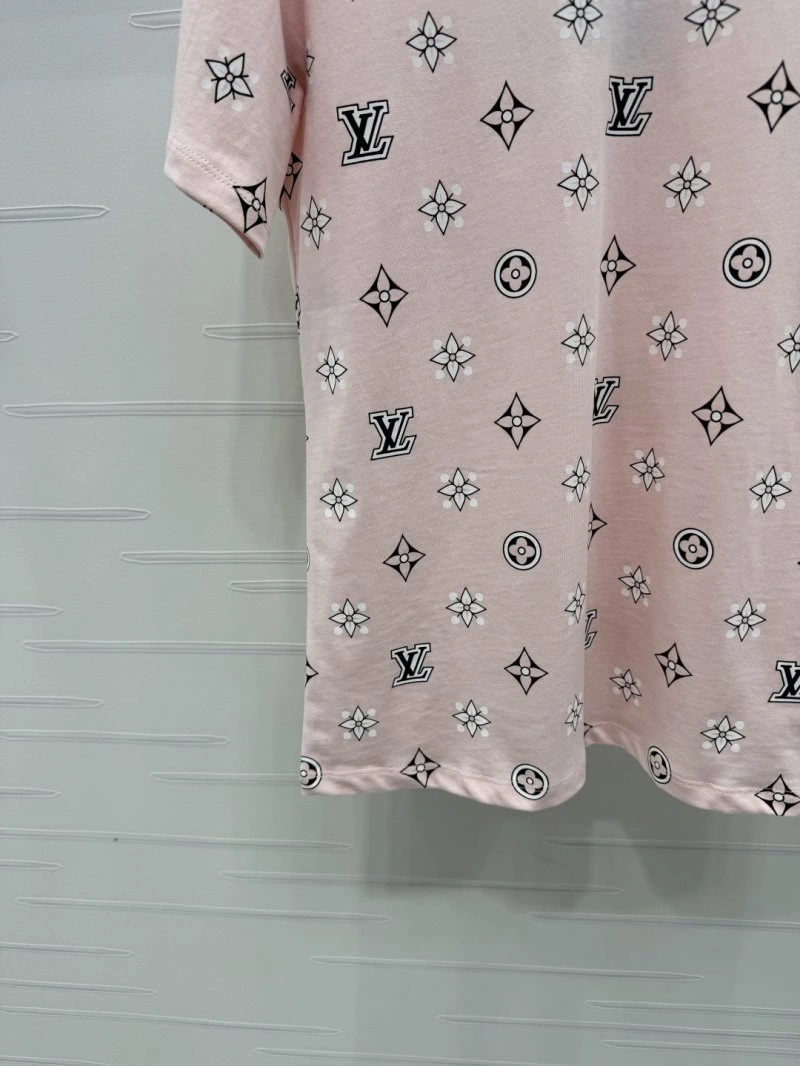 Louis Vuitton T-Shirts Reliable 131540