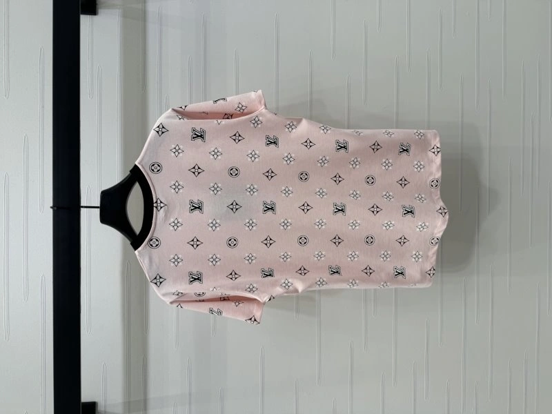 Louis Vuitton T-Shirts Reliable 131540