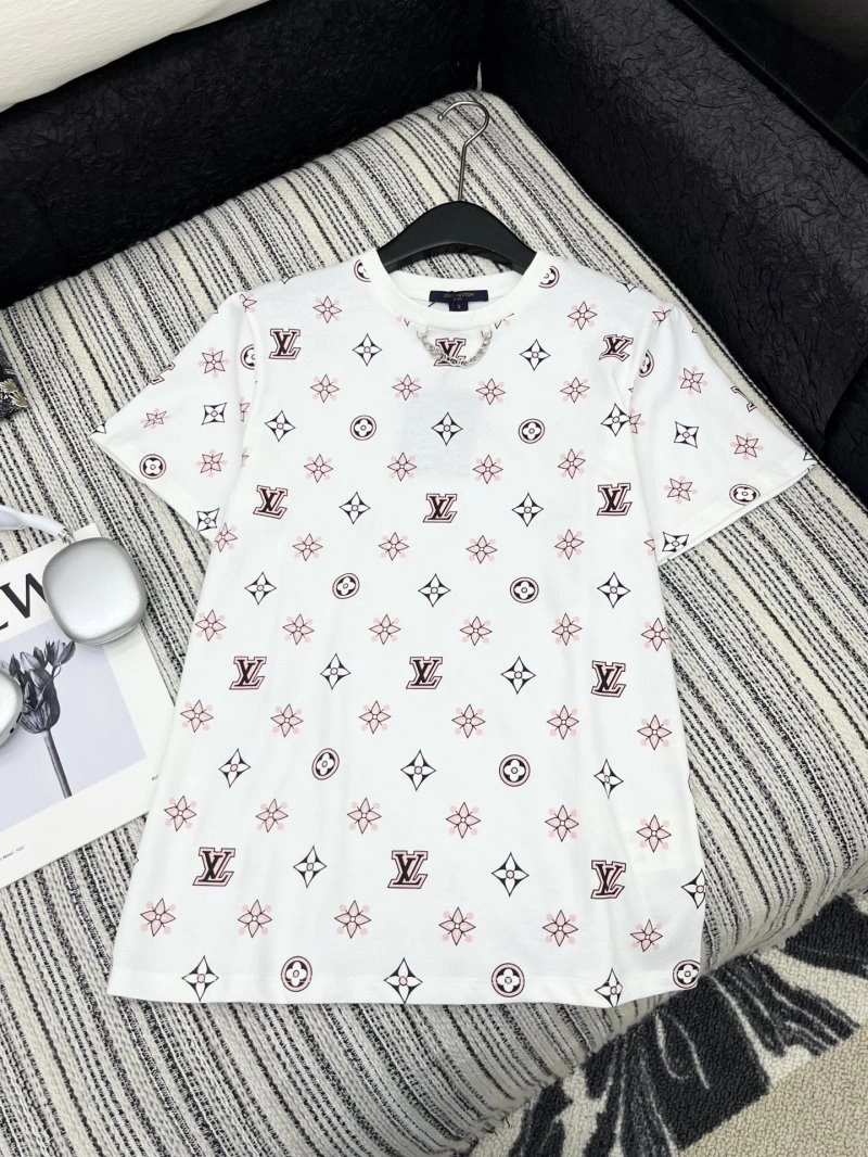 Soft Louis Vuitton T-Shirts 131550