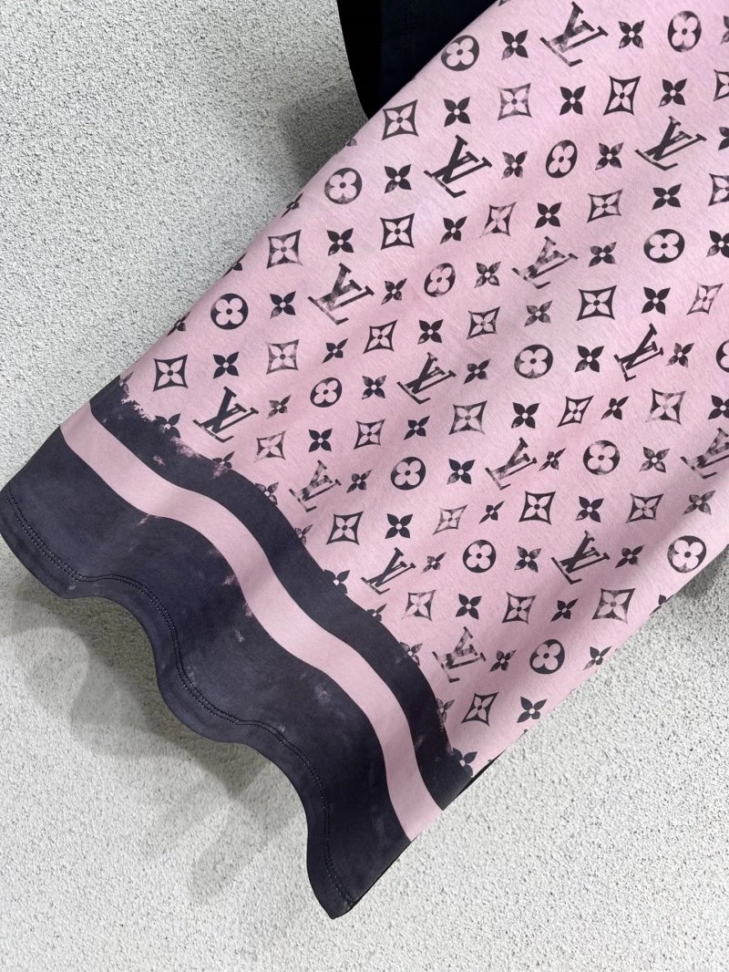 HighPerformance Louis Vuitton T-Shirts 131528