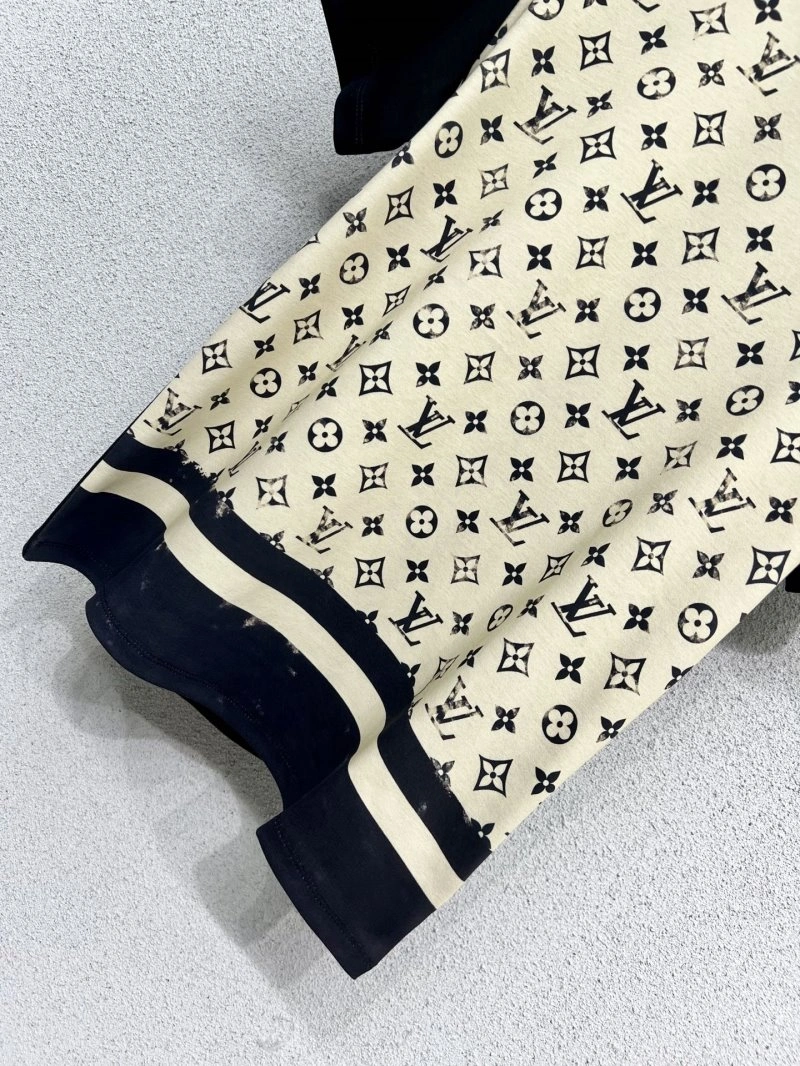 HighPerformance Louis Vuitton T-Shirts 131528
