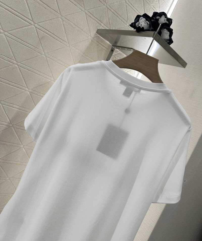 Minimalist Louis Vuitton T-Shirts 131520