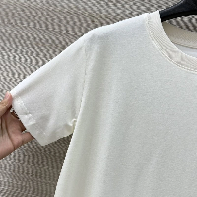 Louis Vuitton T-Shirts Snug 131518