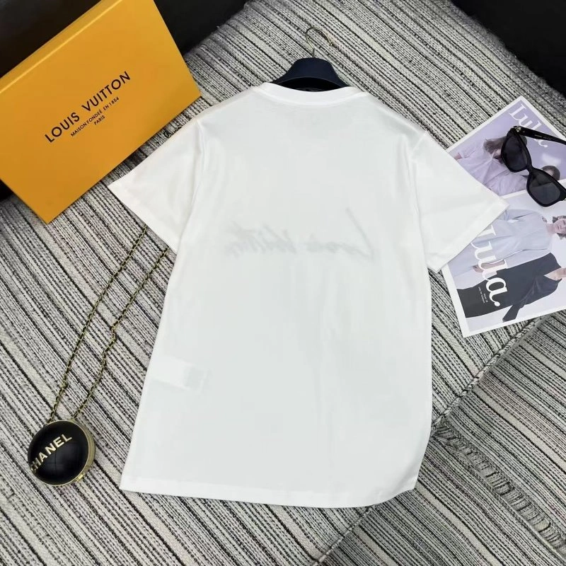 Functional Louis Vuitton T-Shirts 131513