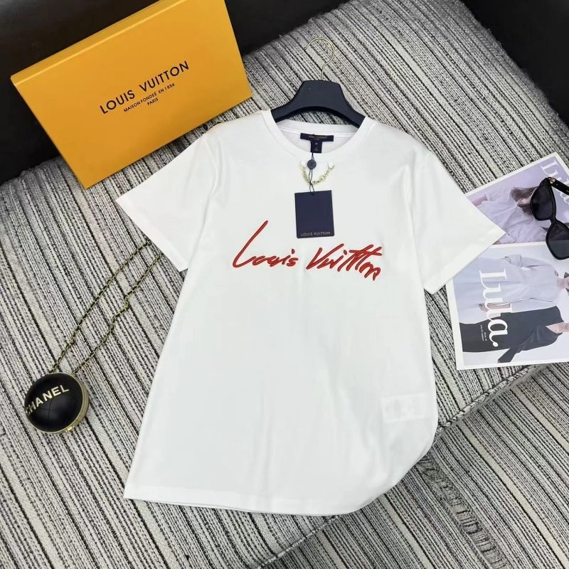 Stretchable Louis Vuitton T-Shirts 131514