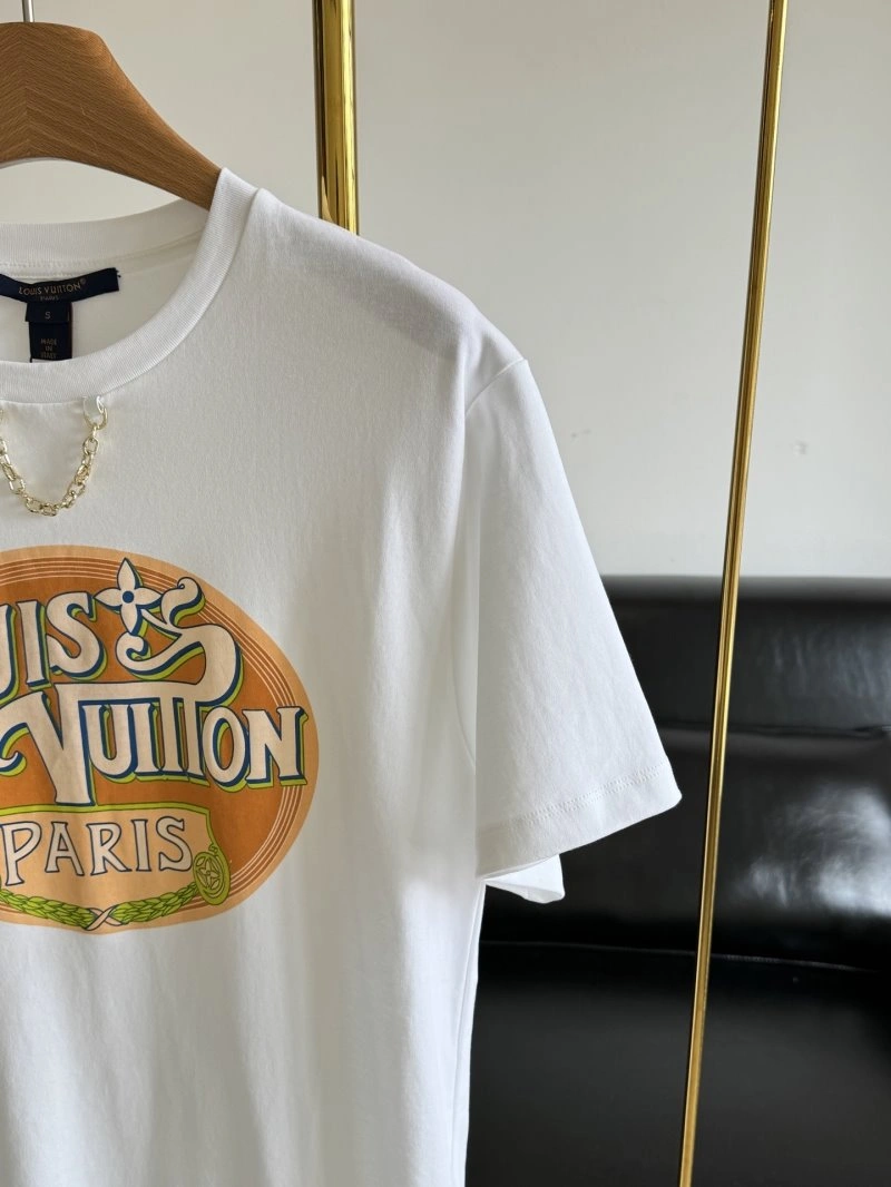HighQuality Louis Vuitton T-Shirts 130591