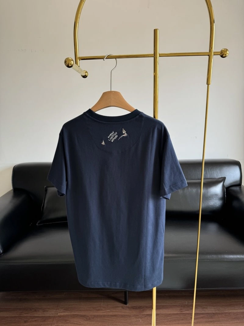 Louis Vuitton T-Shirts TechFriendly 130605