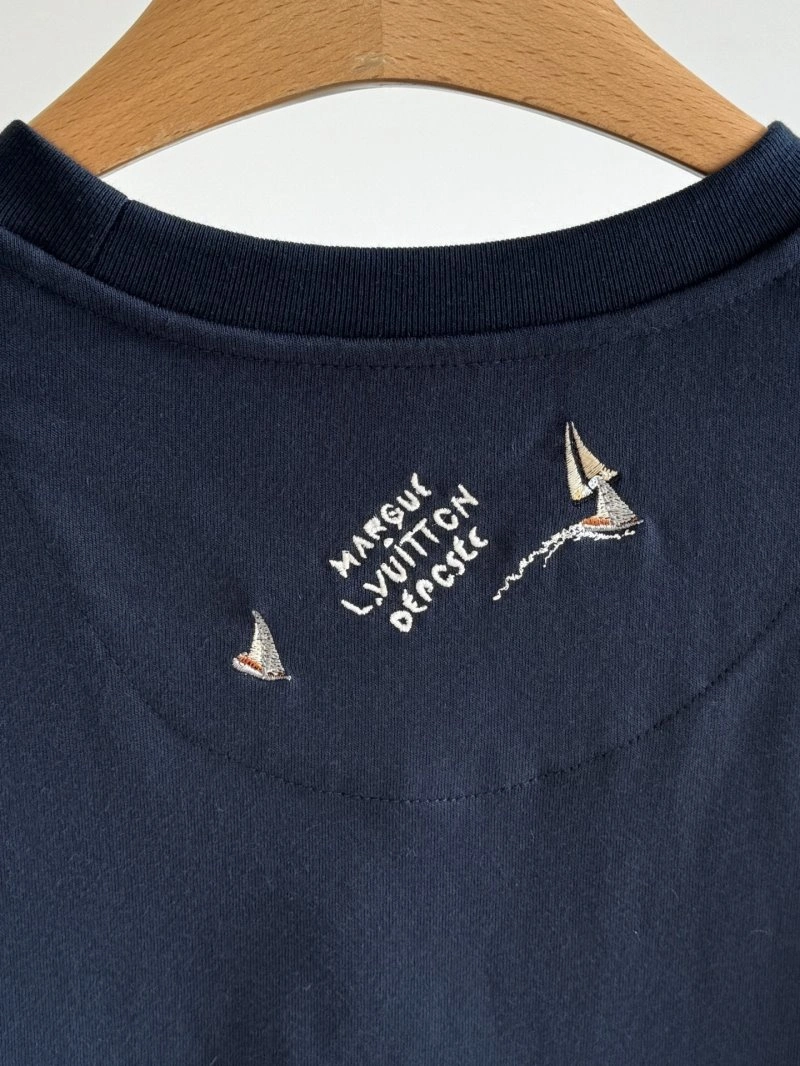 Louis Vuitton T-Shirts TechFriendly 130605