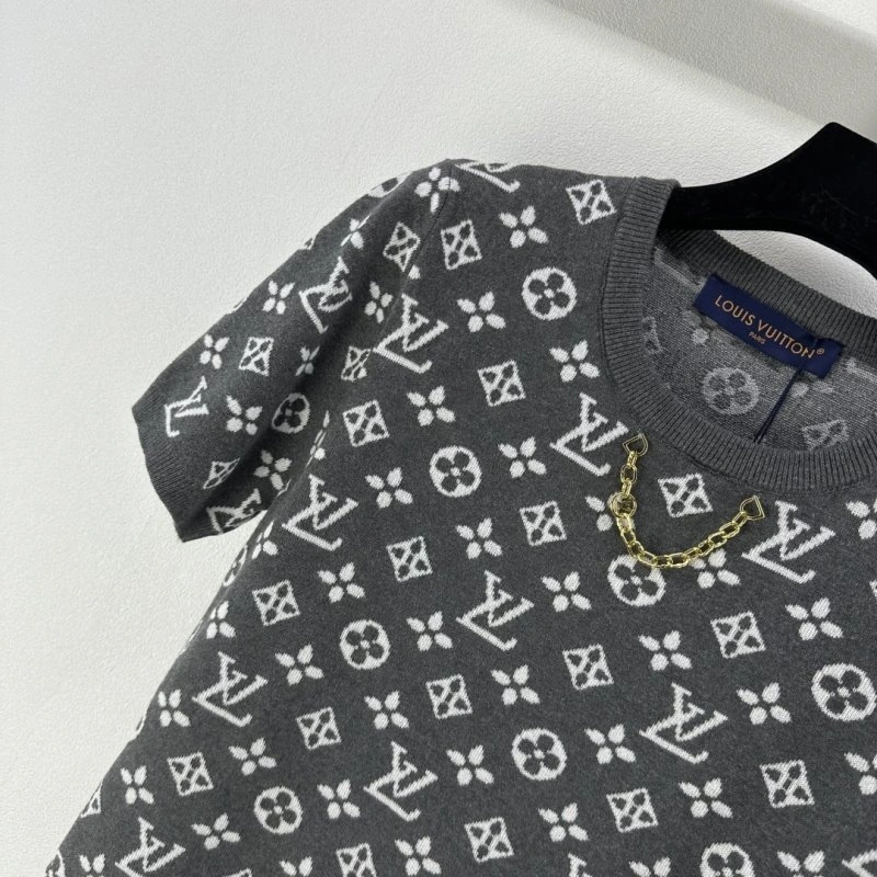 Louis Vuitton T-Shirts WellDesigned 130607