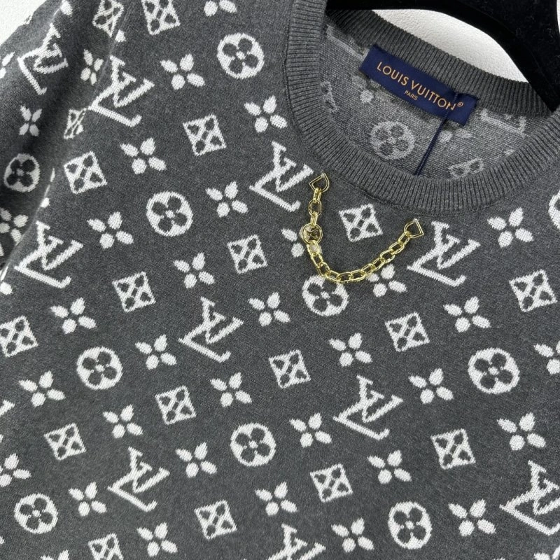 Louis Vuitton T-Shirts WellDesigned 130607